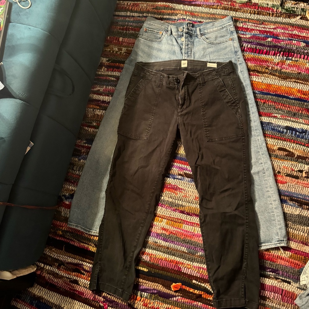 Bundle of 2 gap jeans